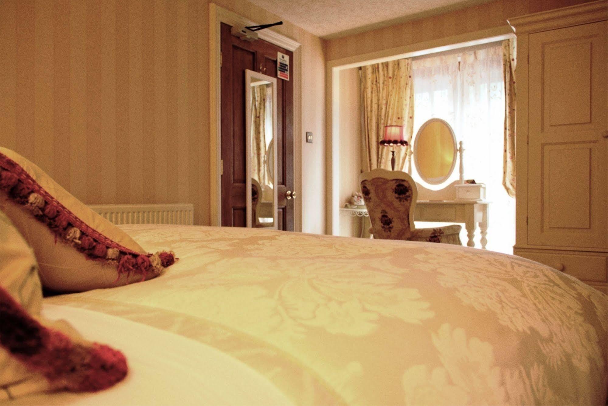 Corriegour Lodge Hotel Letterfinlay Экстерьер фото